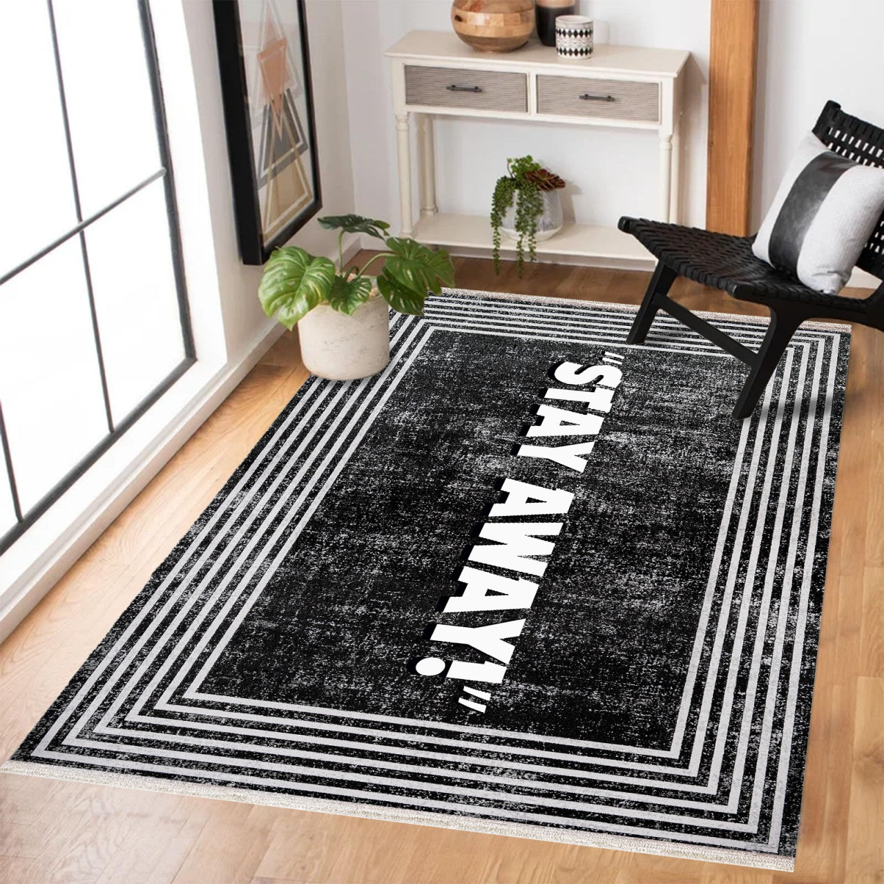 Stay Away Kaymaz Tabanlı Yıkanabilir Halı