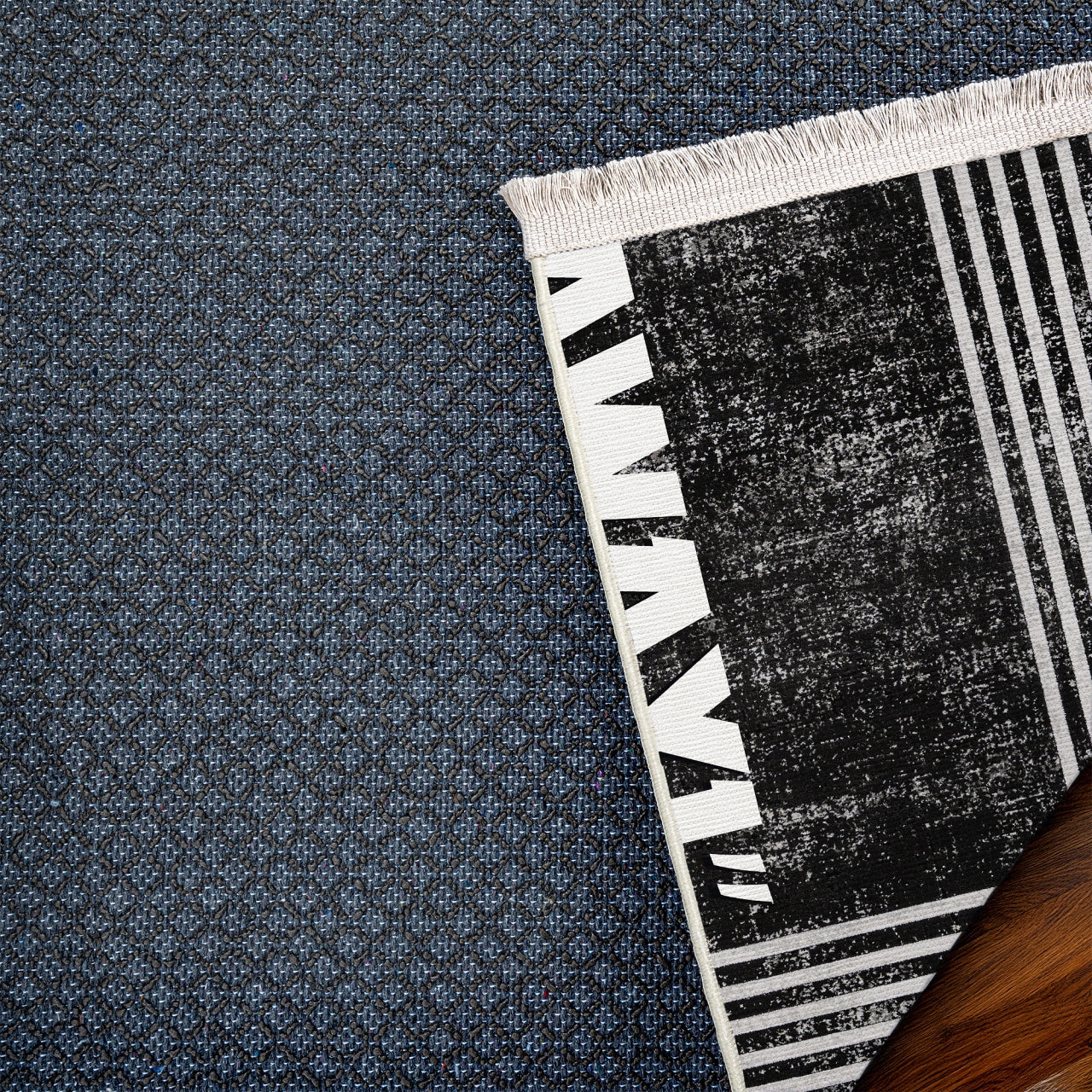 Stay Away Kaymaz Tabanlı Yıkanabilir Halı