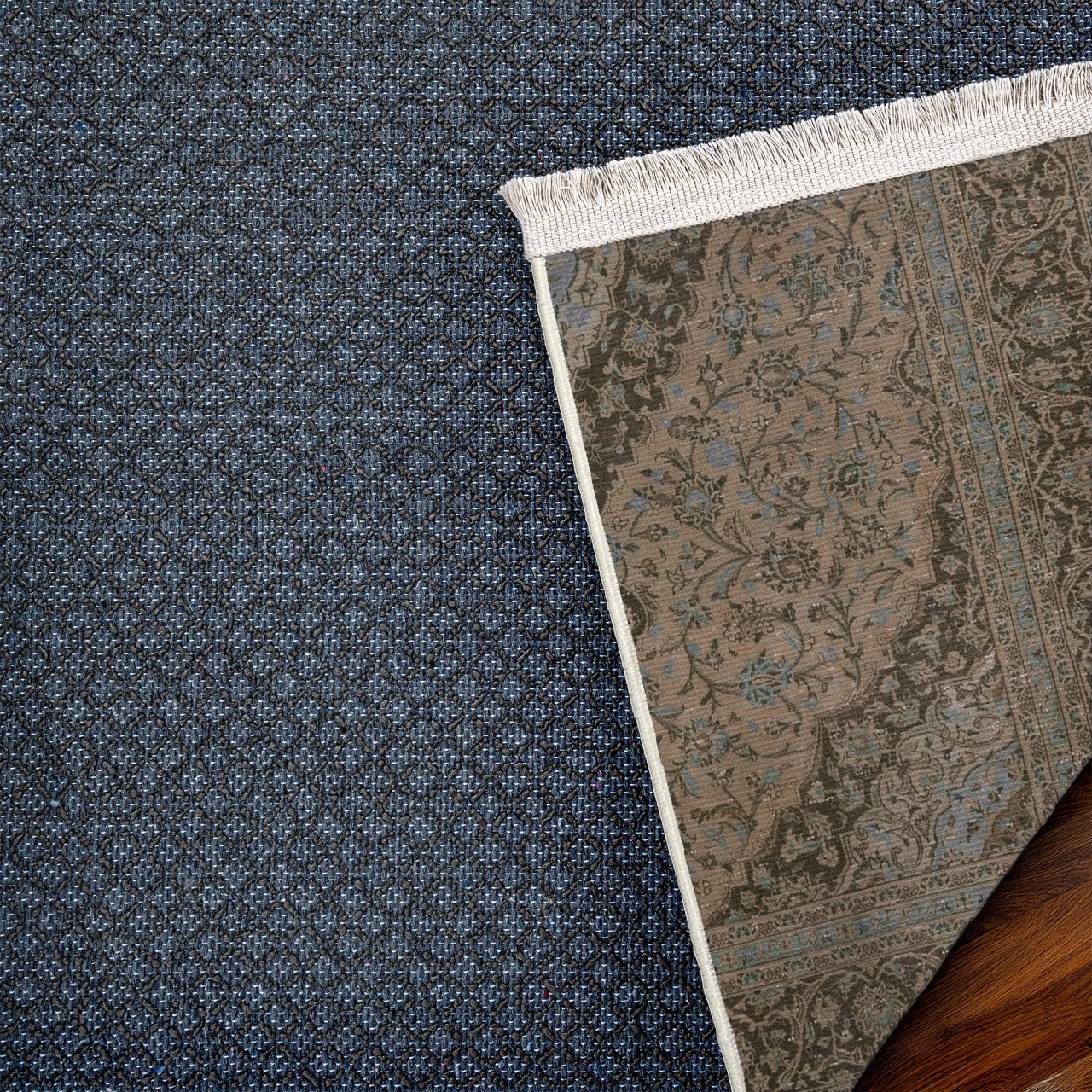 Etnik Slogan Kaymaz Tabanlı Yıkanabilir Halı