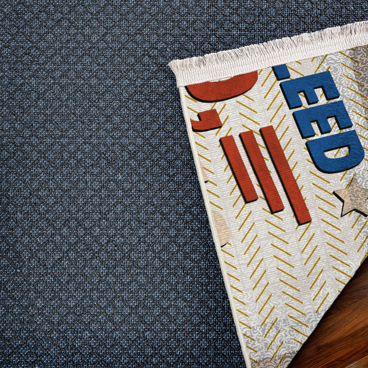 Patriotic Temalı Kaymaz Tabanlı Yıkanabilir Halı